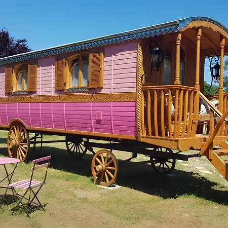 Roulotte O Bois D'mon Cœur Village de vacances Bussac-Foret